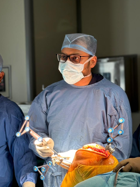 Advanced Robotic Knee Replacement Surgery at ITSA Hospitals